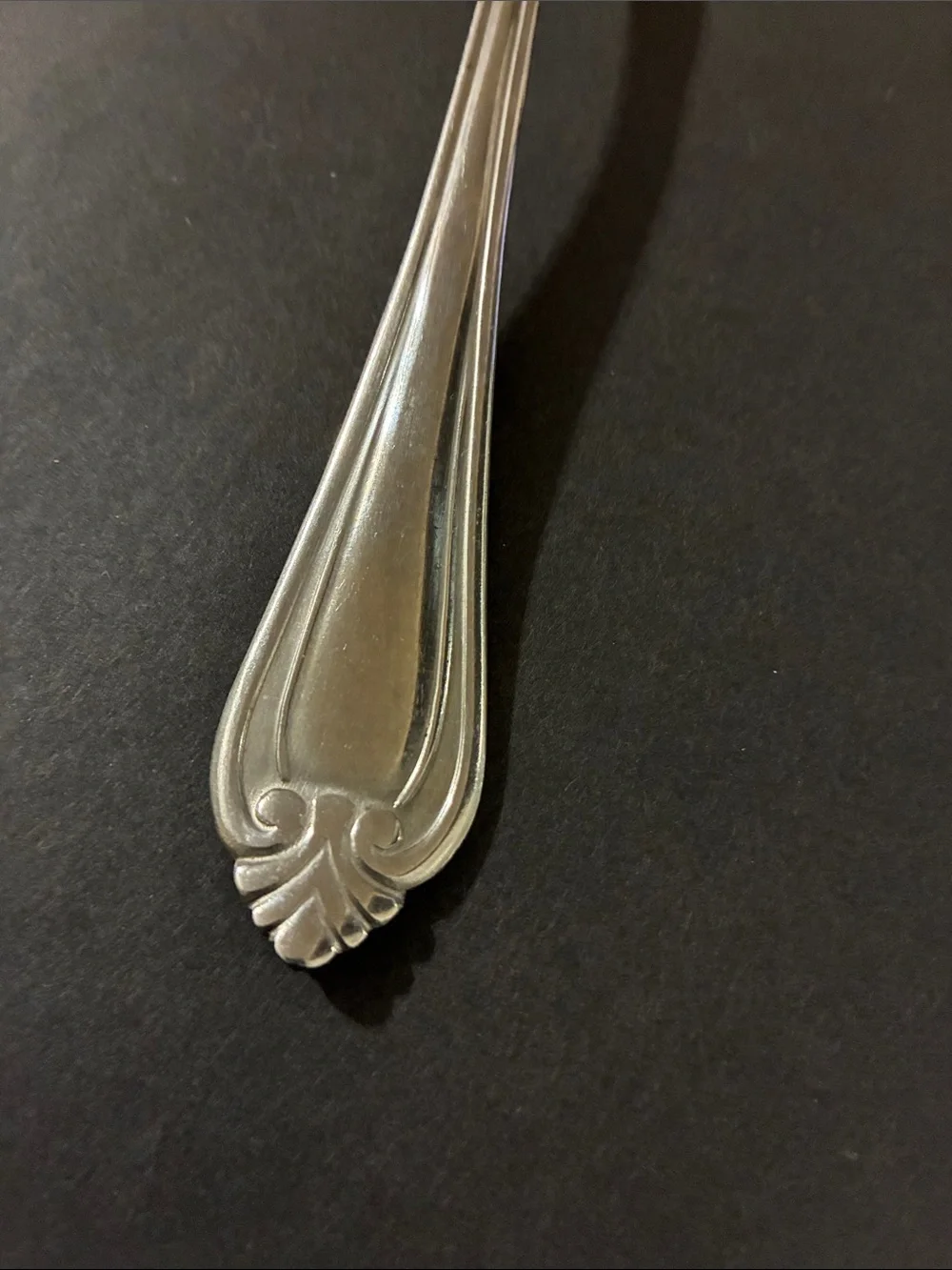 International Stainless Steel Flatware Set Of 22 Dinner Forks Teaspoons Serving